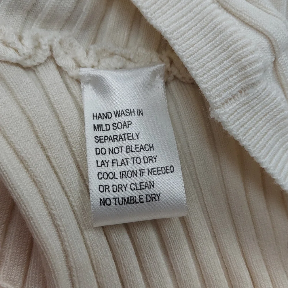 Vermani Silk Blend Long Sleeve Shirt V Neck Pull Over Sweater Stretch Size XL - Picture 11 of 11